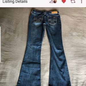 Bought from another POSHER AND THEY ARE TOO BIG!